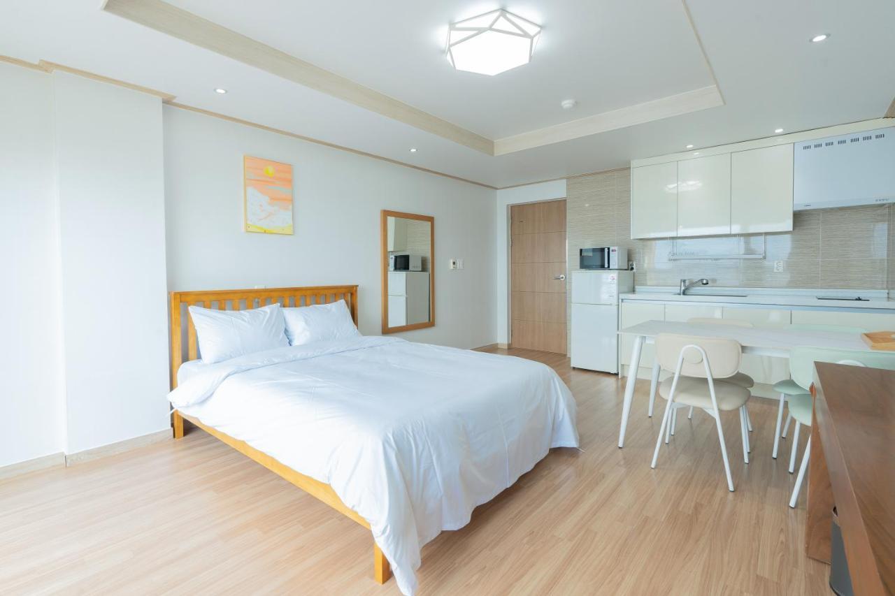 Ocean Palade Hotel Jeju Eksteriør billede