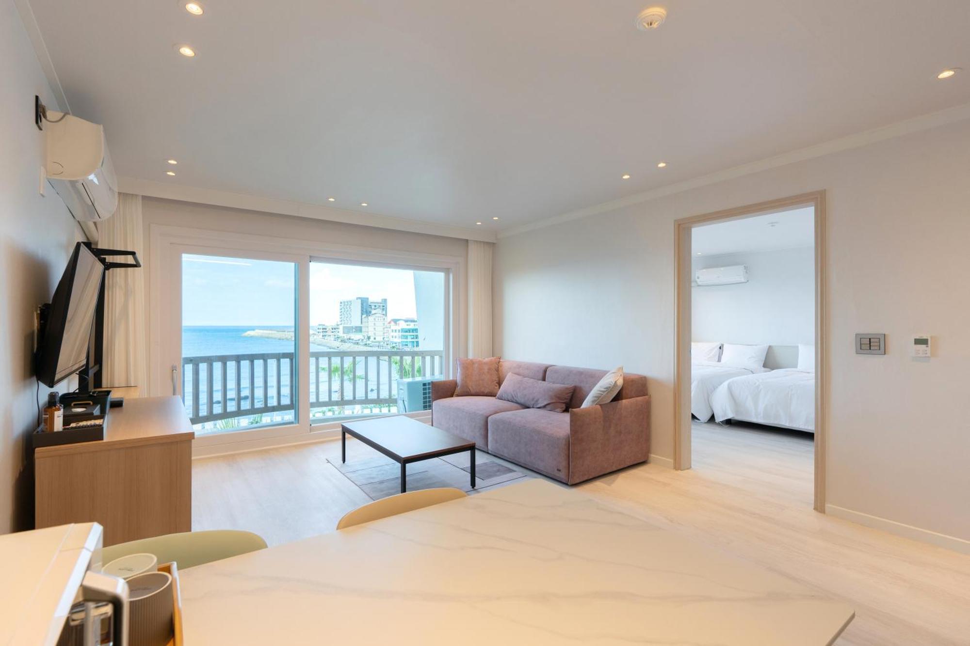 Ocean Palade Hotel Jeju Eksteriør billede