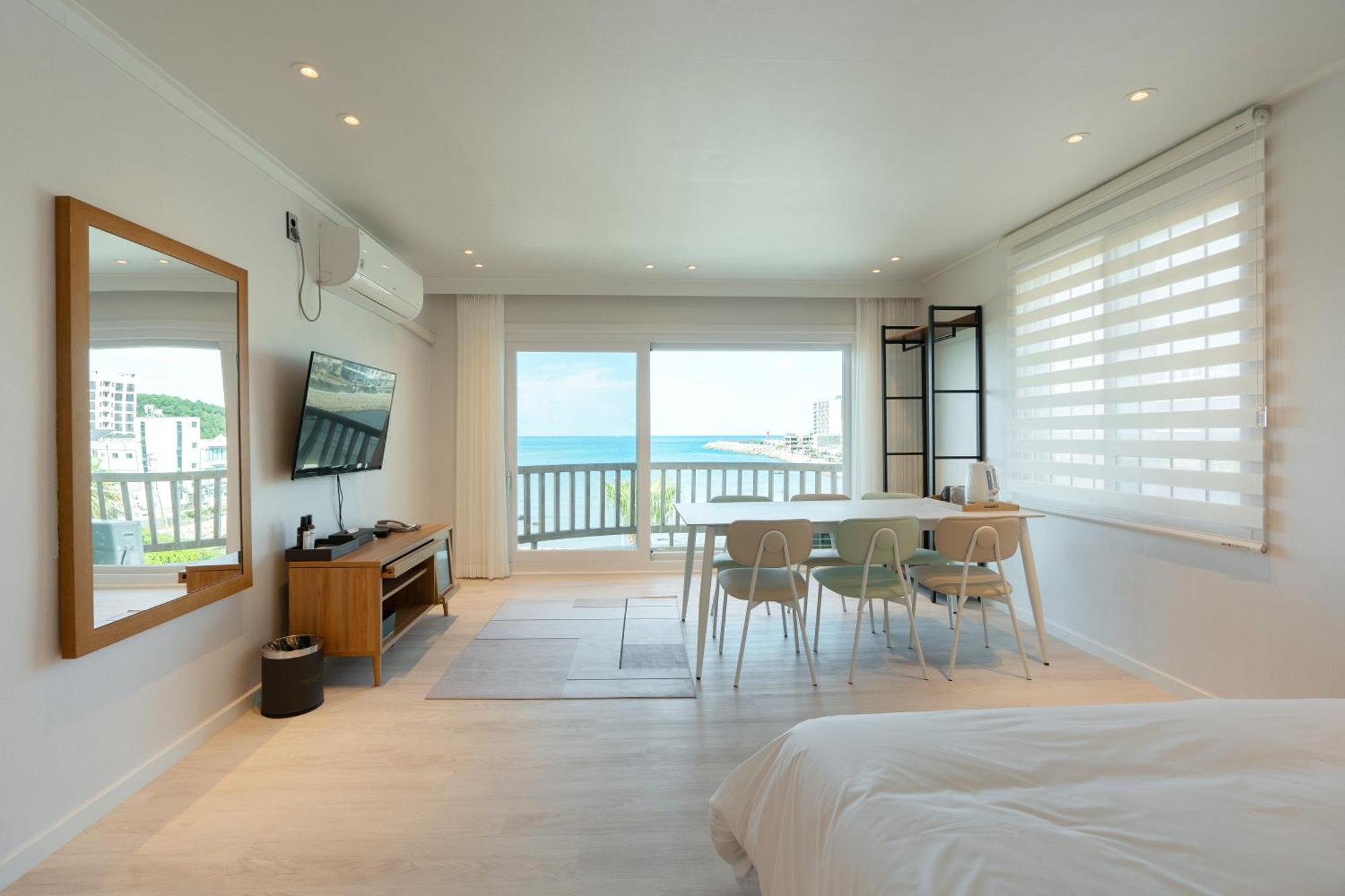 Ocean Palade Hotel Jeju Eksteriør billede
