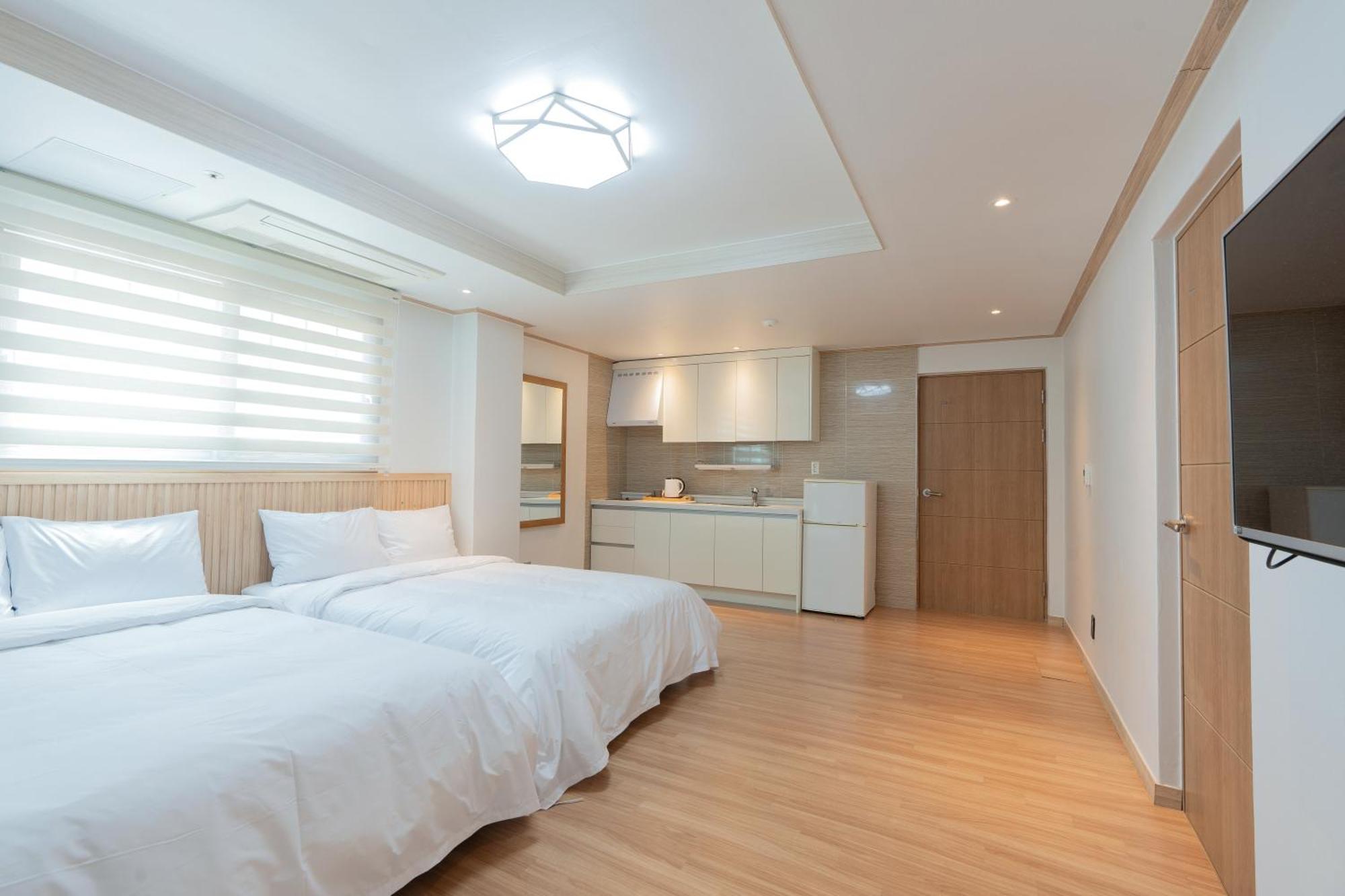 Ocean Palade Hotel Jeju Eksteriør billede