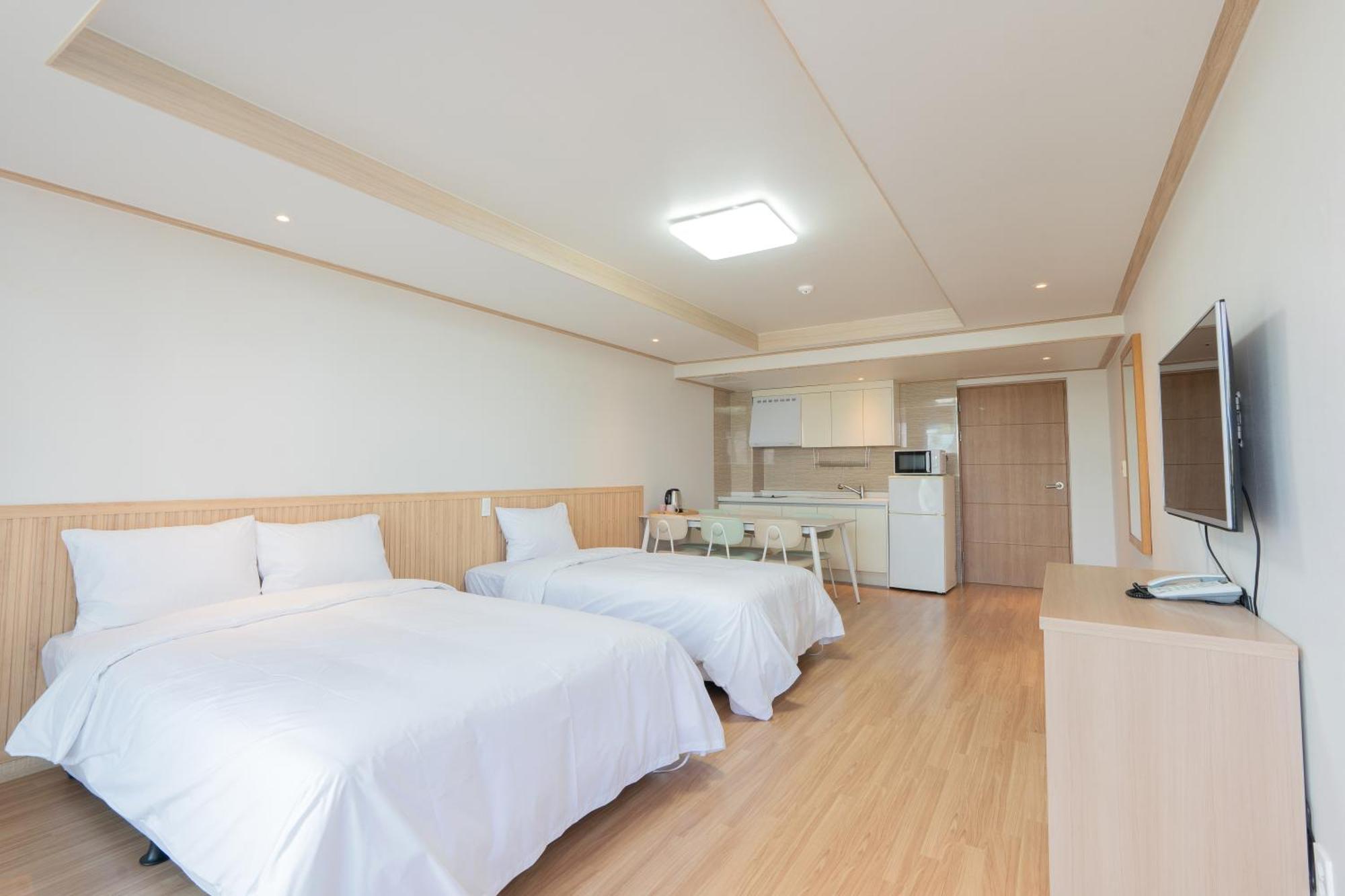 Ocean Palade Hotel Jeju Eksteriør billede