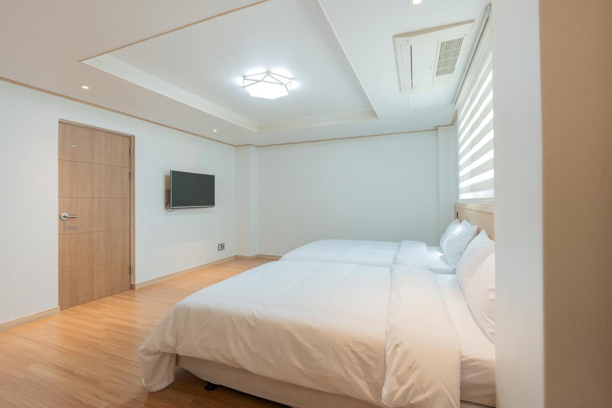Ocean Palade Hotel Jeju Eksteriør billede