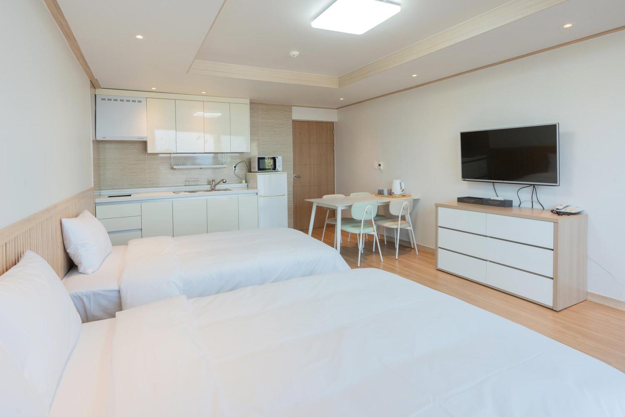 Ocean Palade Hotel Jeju Eksteriør billede