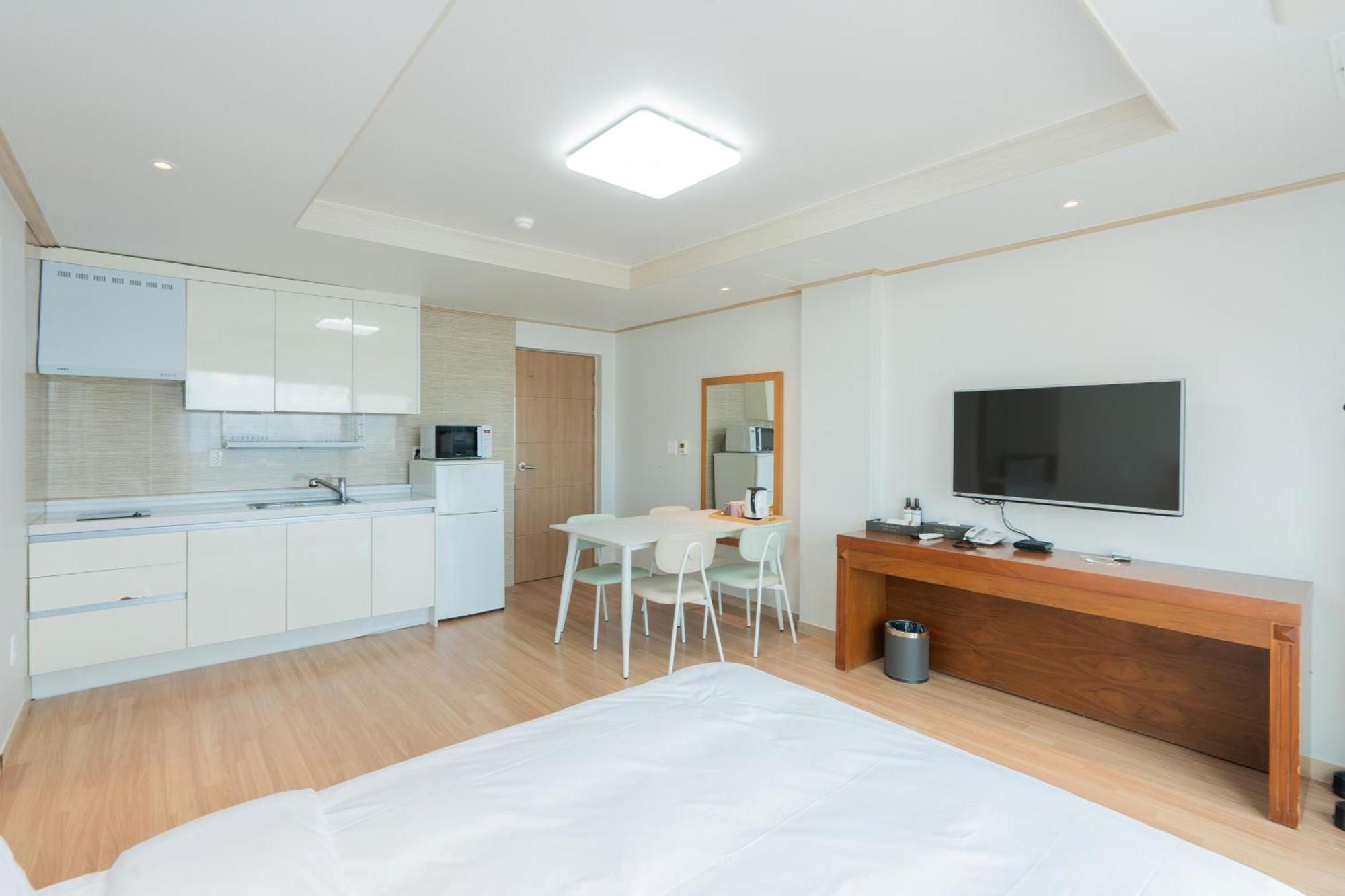 Ocean Palade Hotel Jeju Eksteriør billede