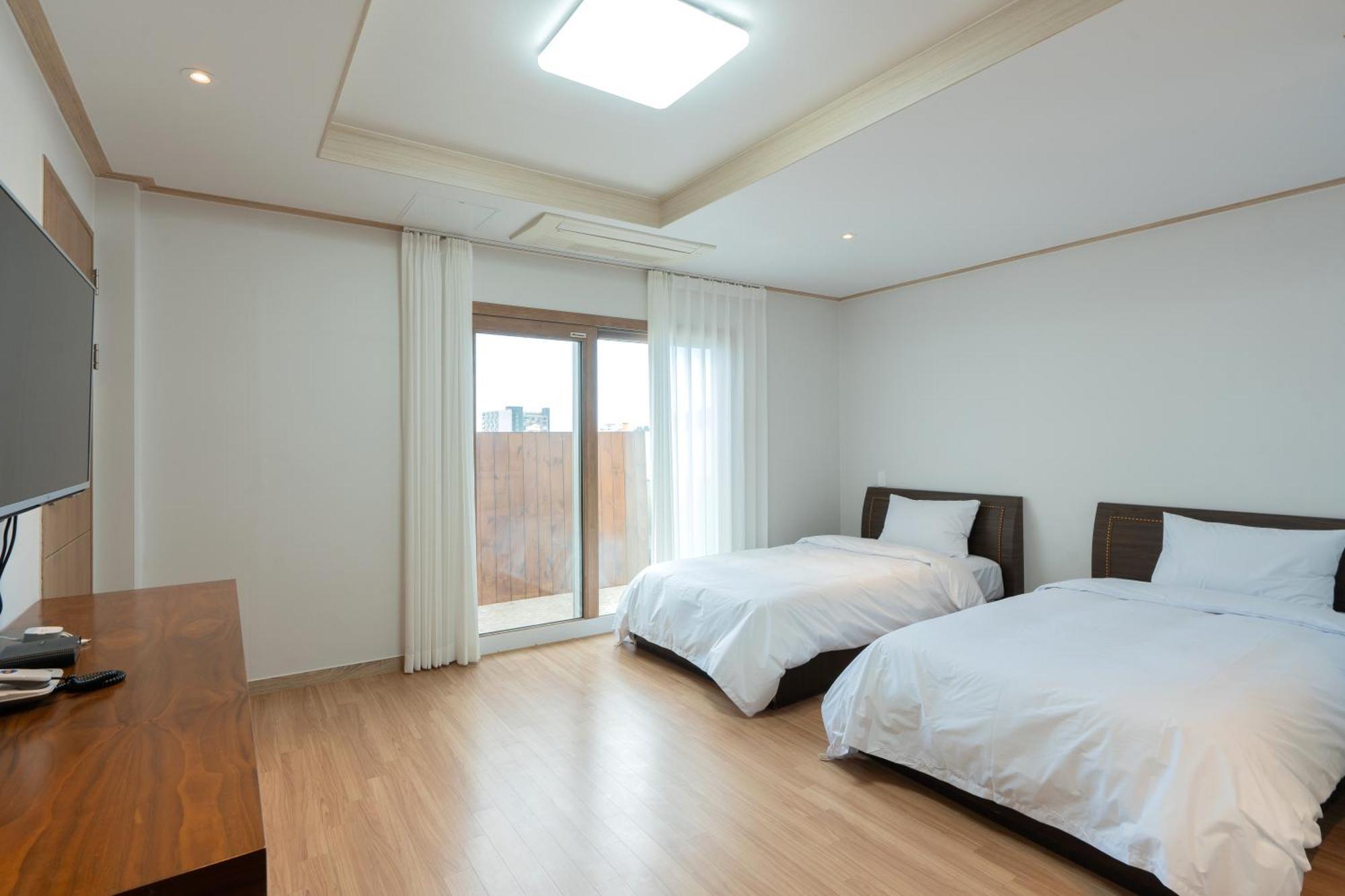 Ocean Palade Hotel Jeju Eksteriør billede