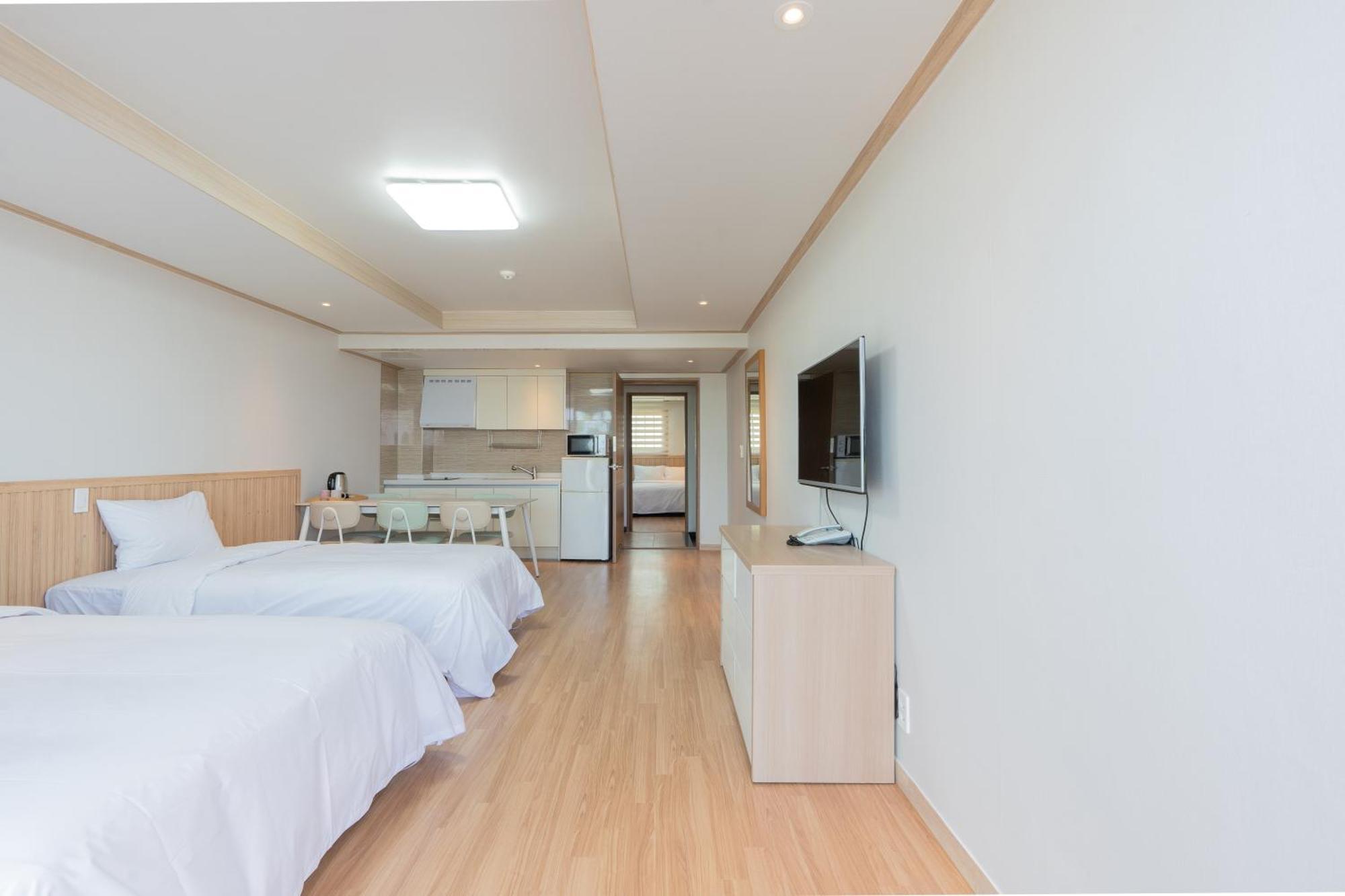 Ocean Palade Hotel Jeju Eksteriør billede