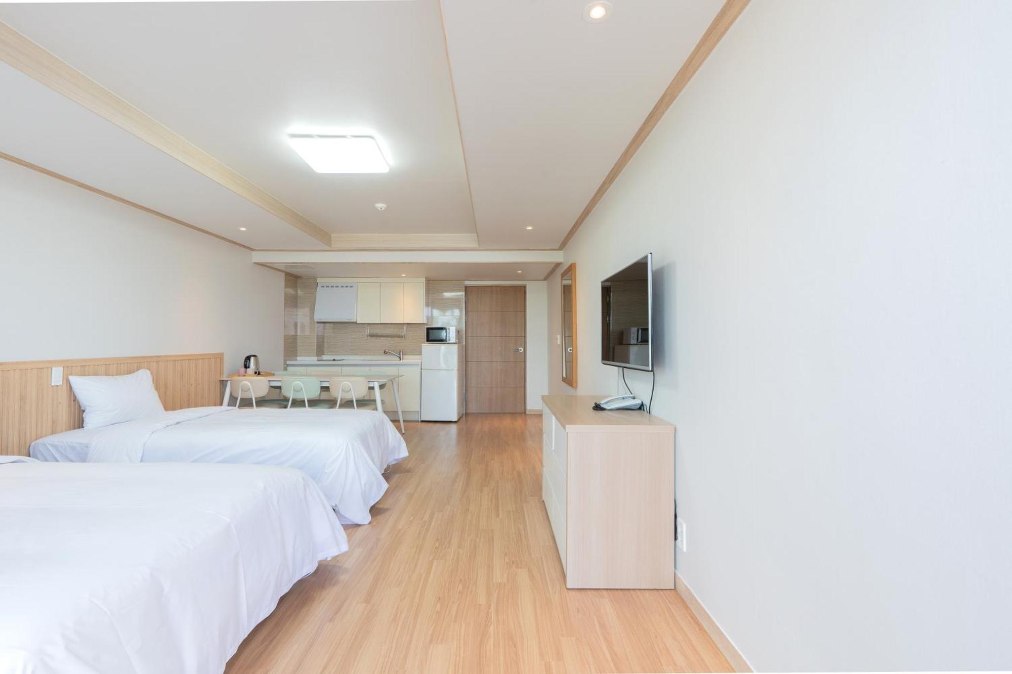 Ocean Palade Hotel Jeju Eksteriør billede