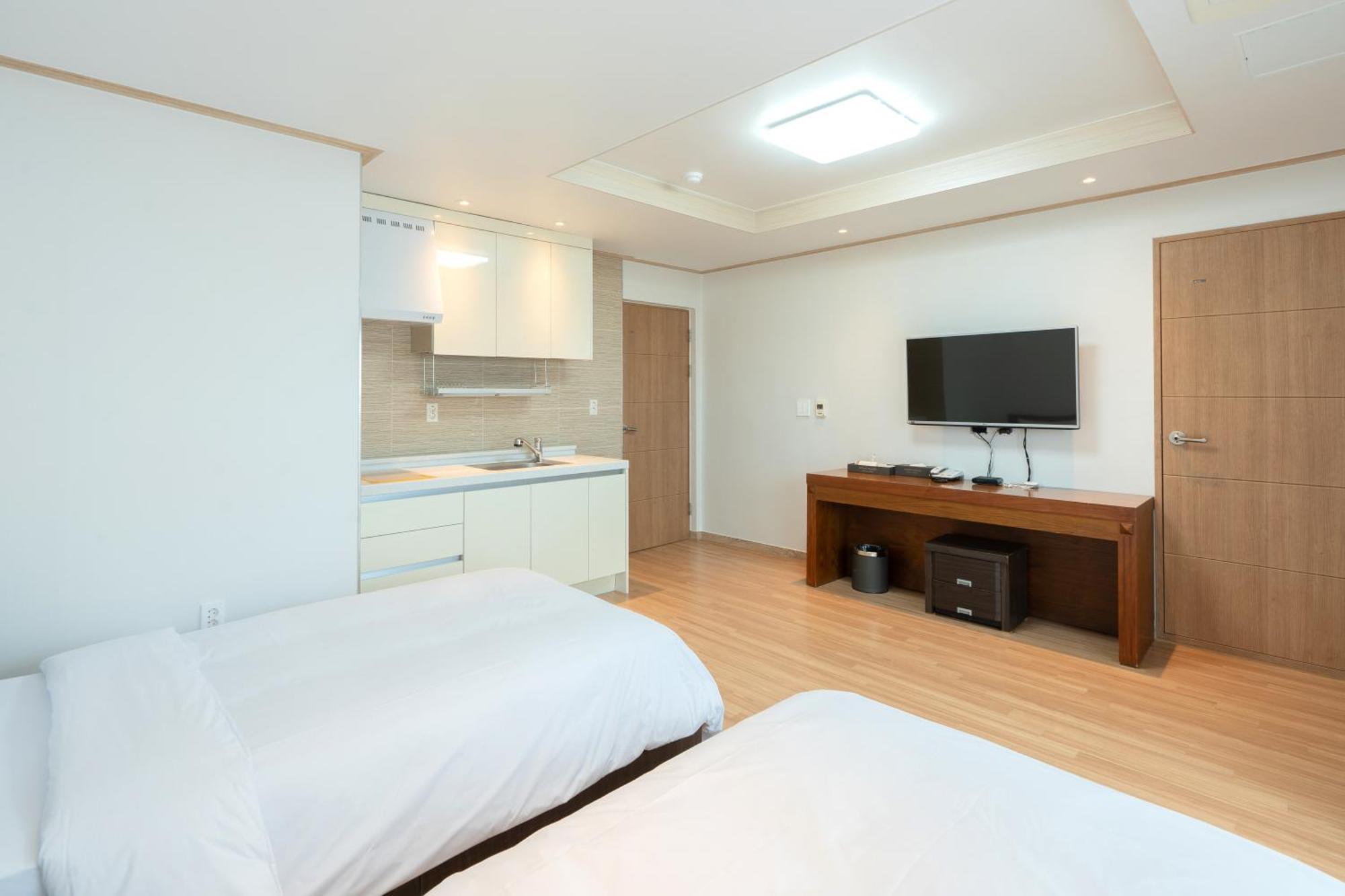 Ocean Palade Hotel Jeju Eksteriør billede