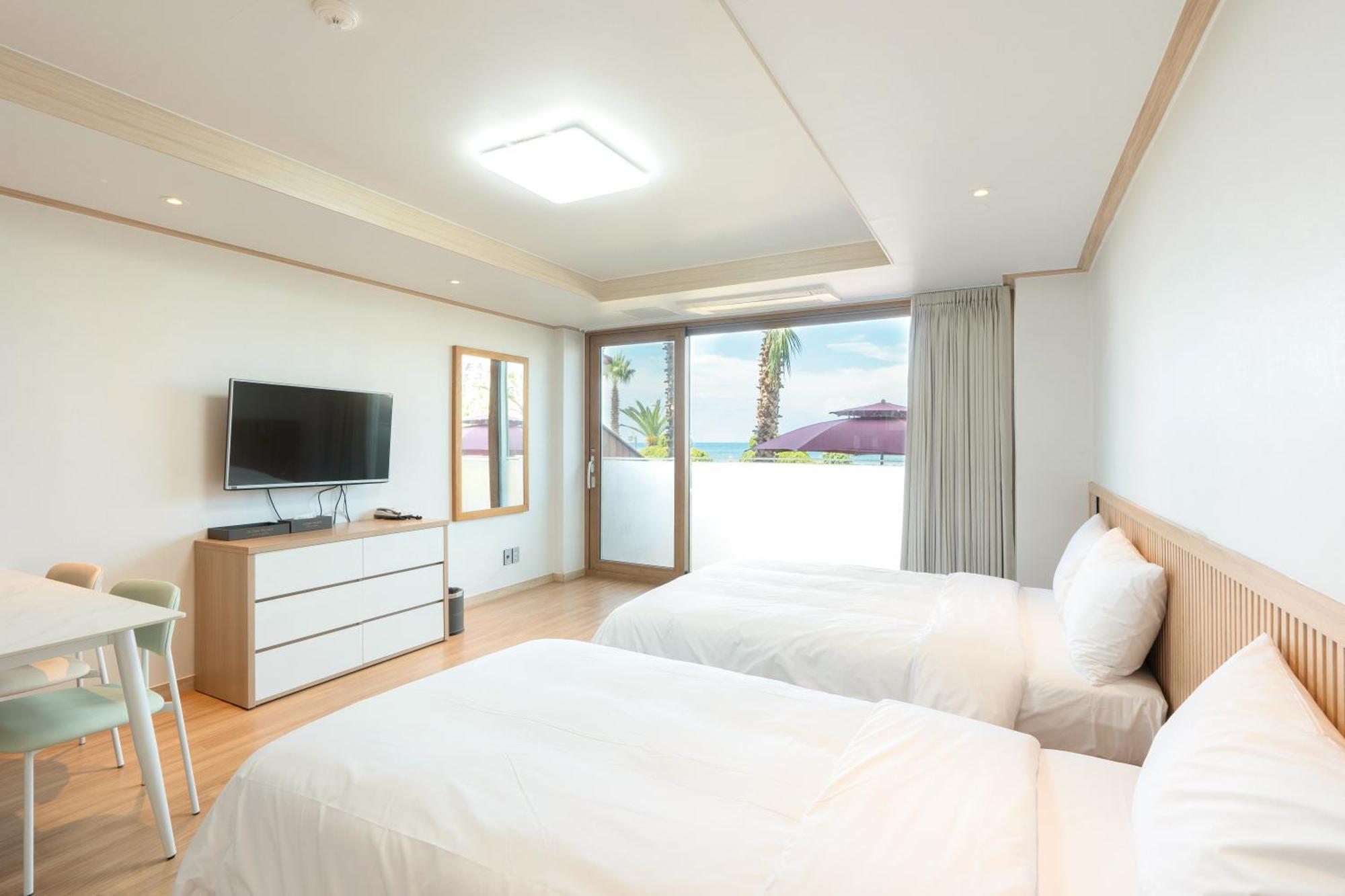 Ocean Palade Hotel Jeju Eksteriør billede