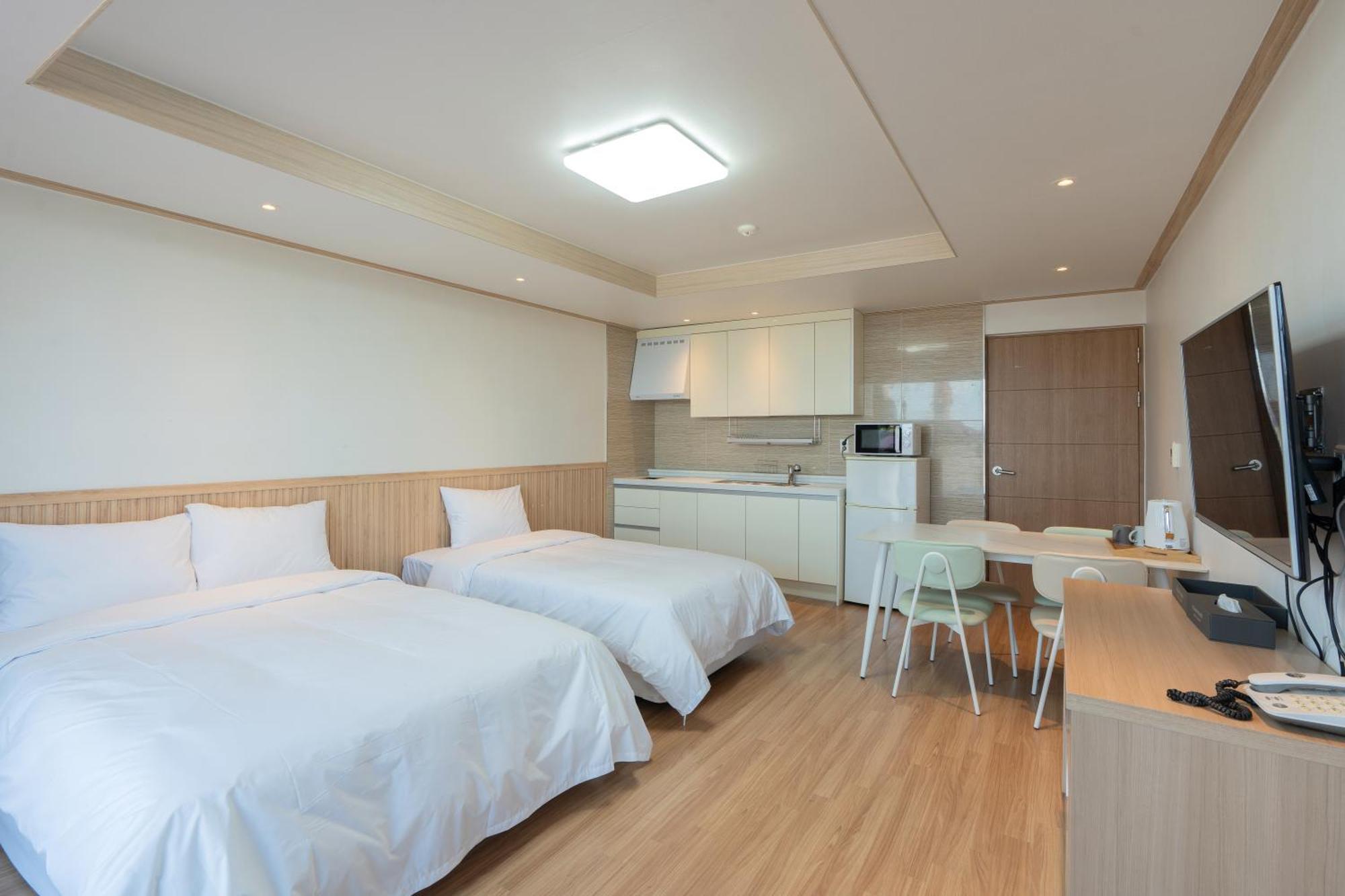 Ocean Palade Hotel Jeju Eksteriør billede